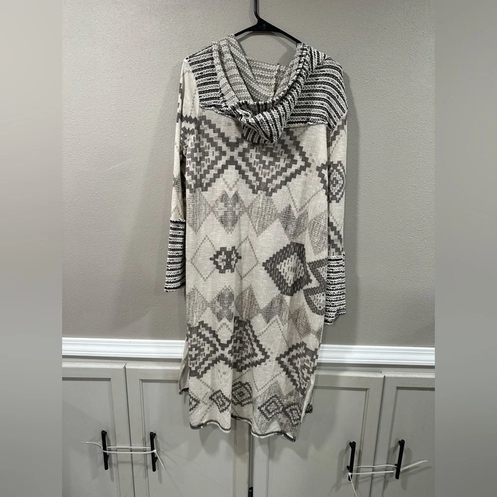 🔴Geometric Patterned Long Cardigan - Picture 4 of 5